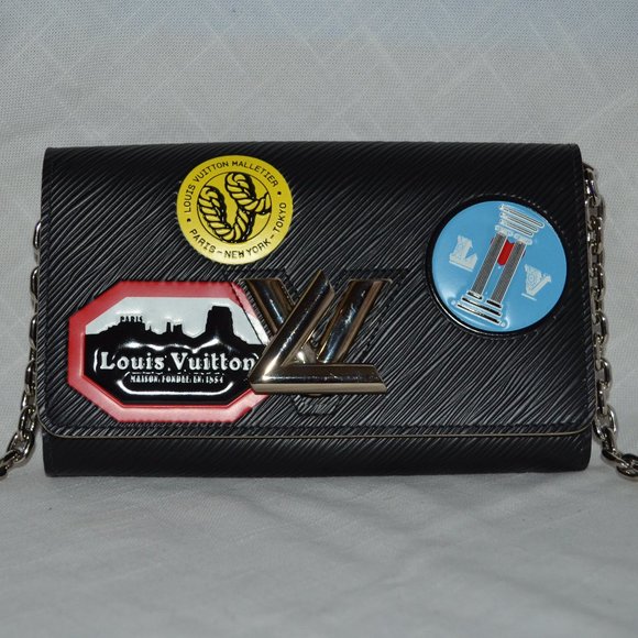 $3800  Louis Vuitton Epi World Tour Twist Chain Wallet Noir Black Crossb… - Picture 2 of 13